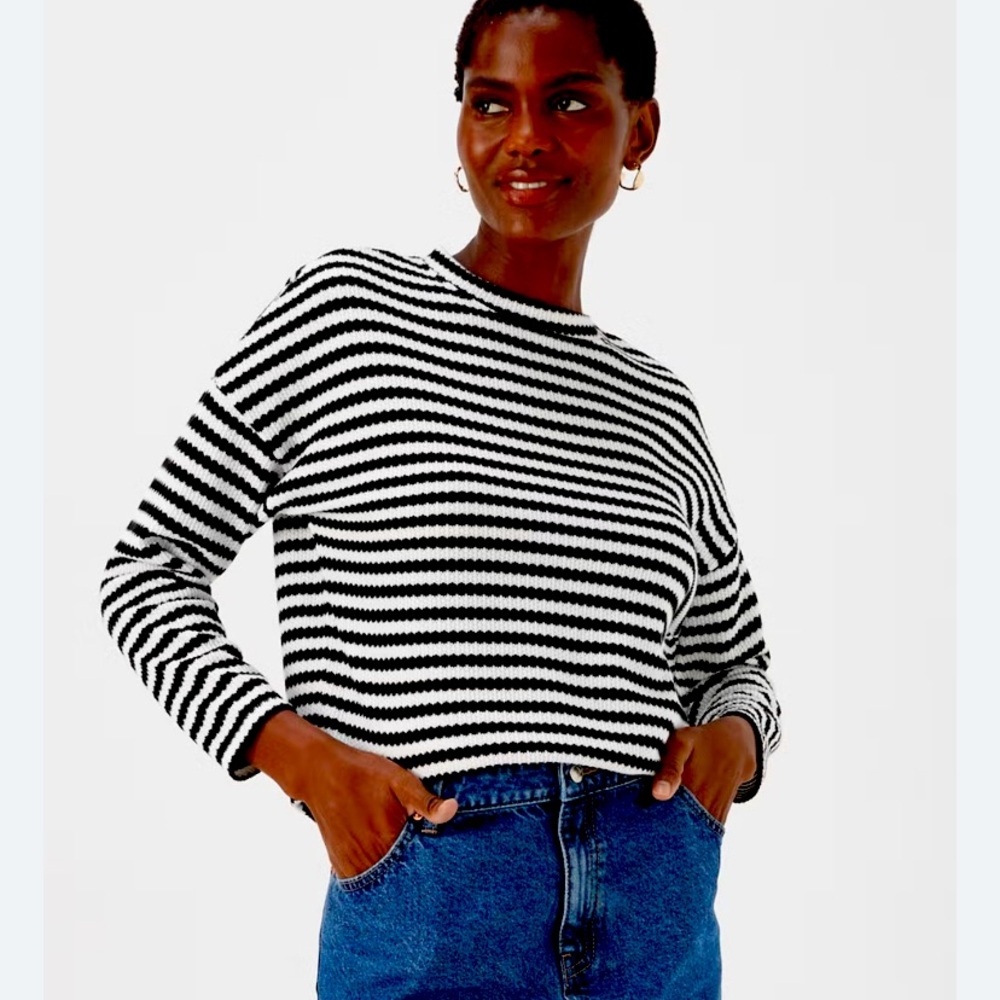 Urban romantics brand small
